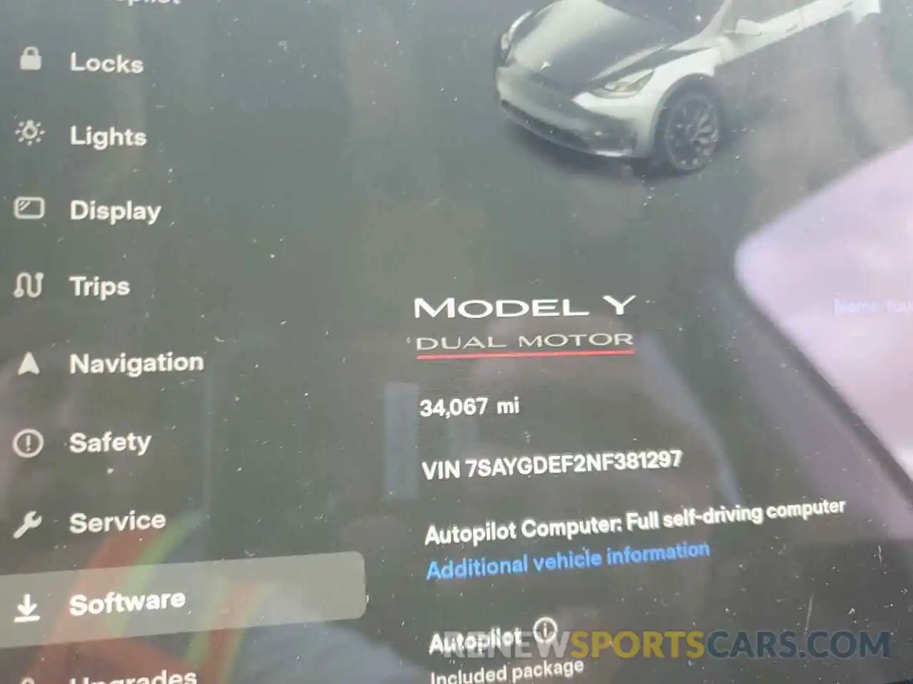 9 Photograph of a damaged car 7SAYGDEF2NF381297 TESLA MODEL Y 2022