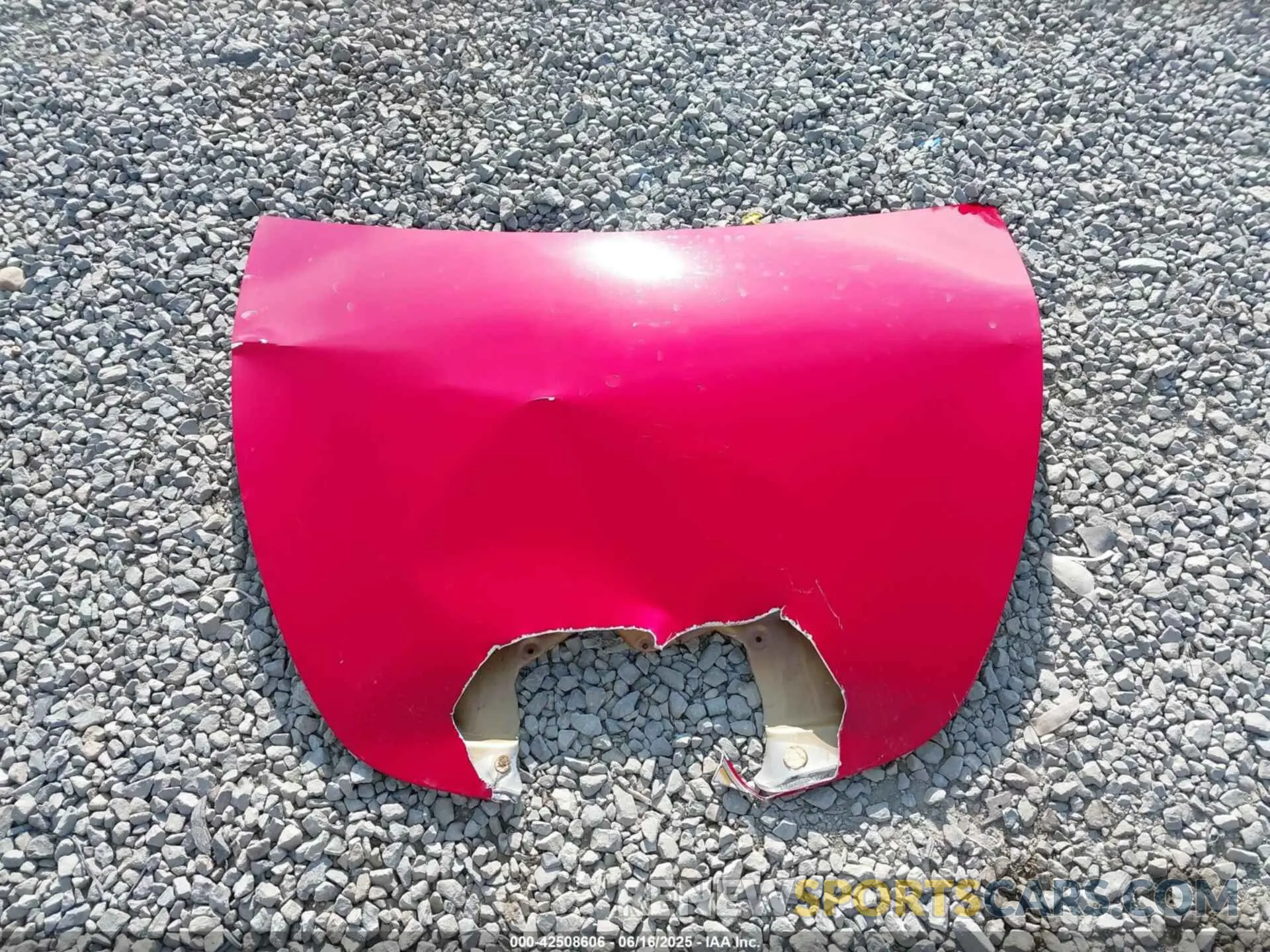 20 Photograph of a damaged car 7SAYGDEF2NF409129 TESLA MODEL Y 2022