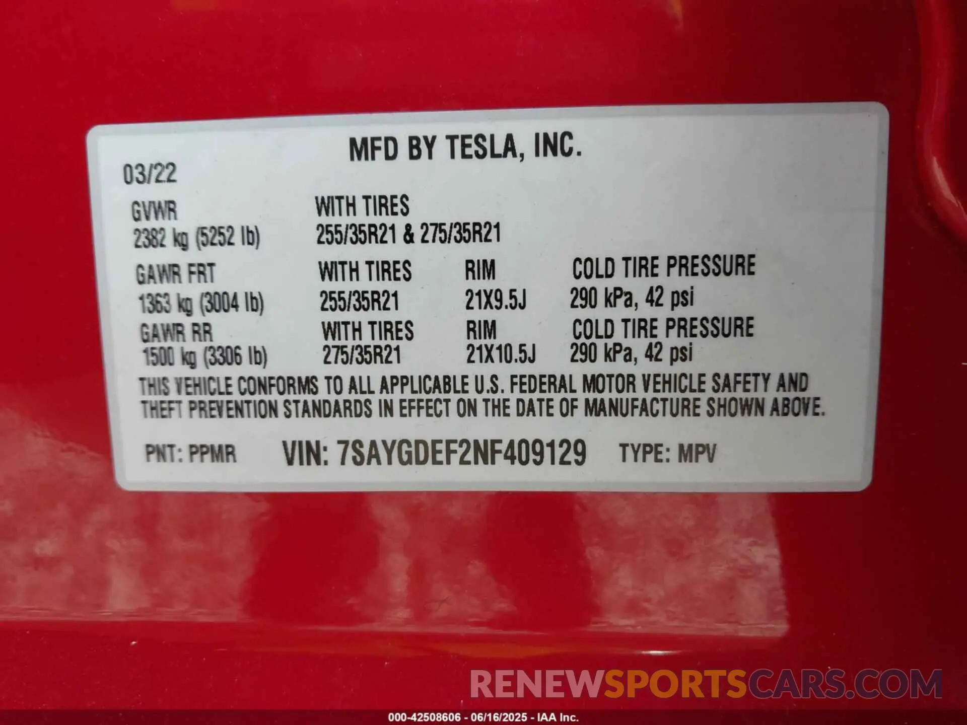 9 Photograph of a damaged car 7SAYGDEF2NF409129 TESLA MODEL Y 2022