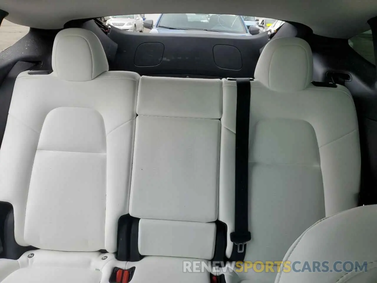 10 Photograph of a damaged car 7SAYGDEF2NF416730 TESLA MODEL Y 2022