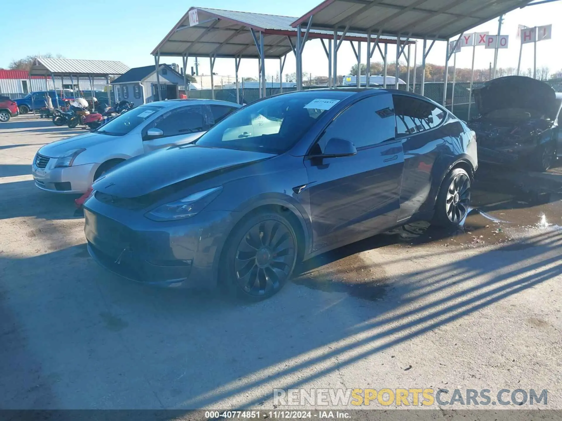 2 Photograph of a damaged car 7SAYGDEF2NF437416 TESLA MODEL Y 2022