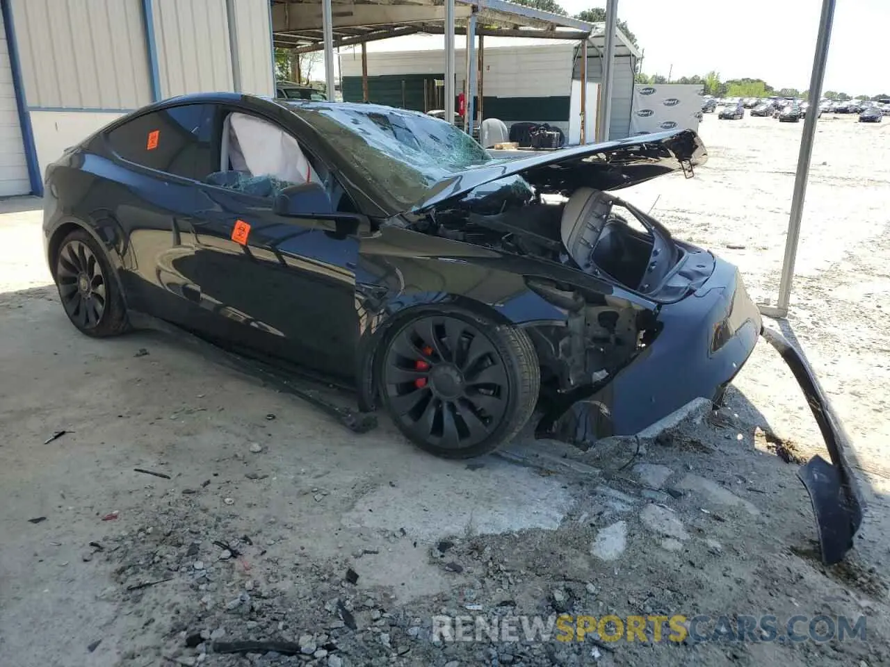 4 Photograph of a damaged car 7SAYGDEF2NF448013 TESLA MODEL Y 2022