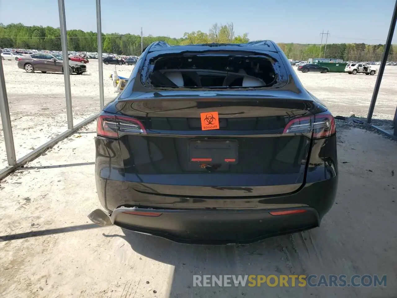 6 Photograph of a damaged car 7SAYGDEF2NF448013 TESLA MODEL Y 2022