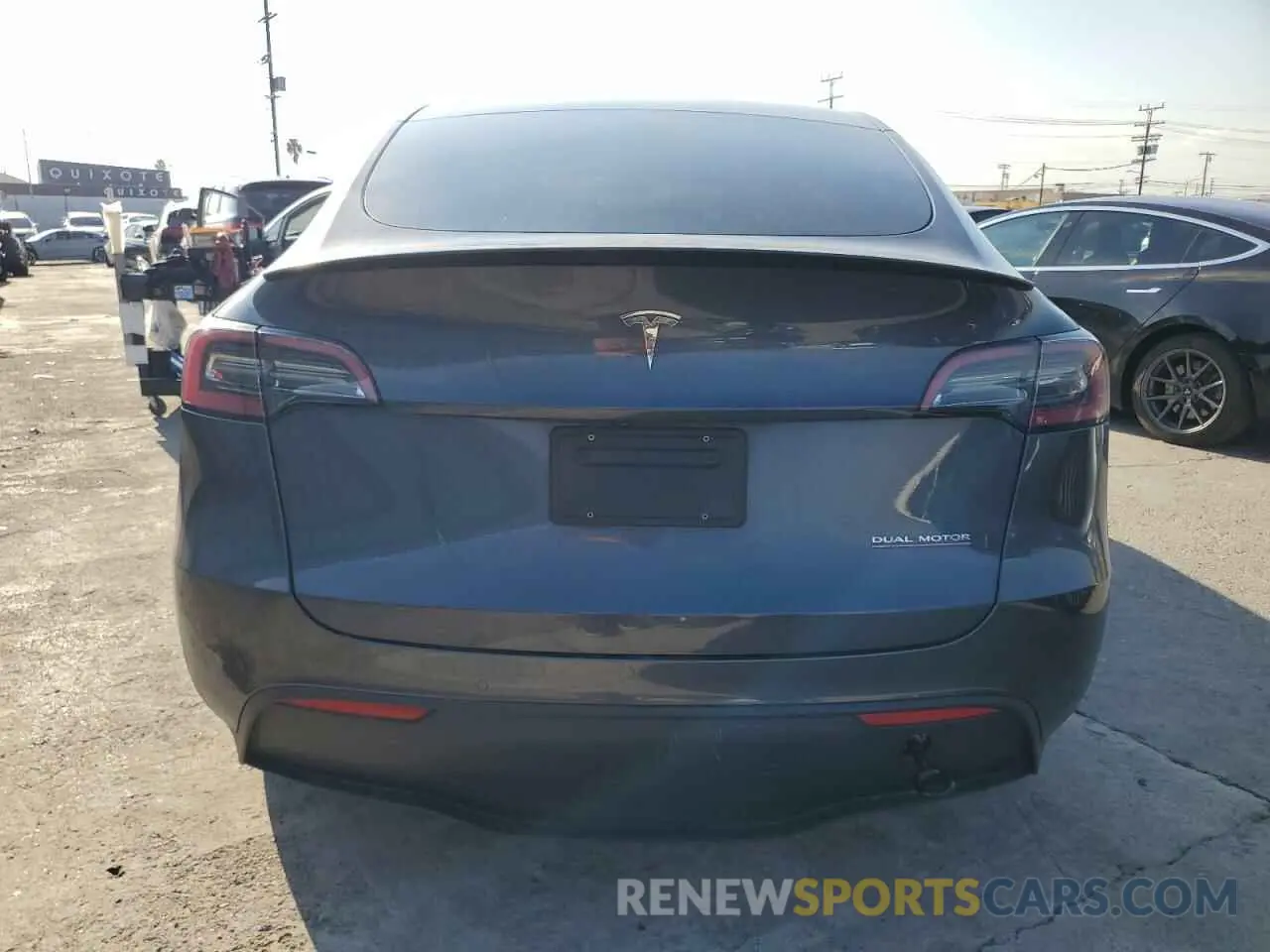 6 Photograph of a damaged car 7SAYGDEF2NF455902 TESLA MODEL Y 2022
