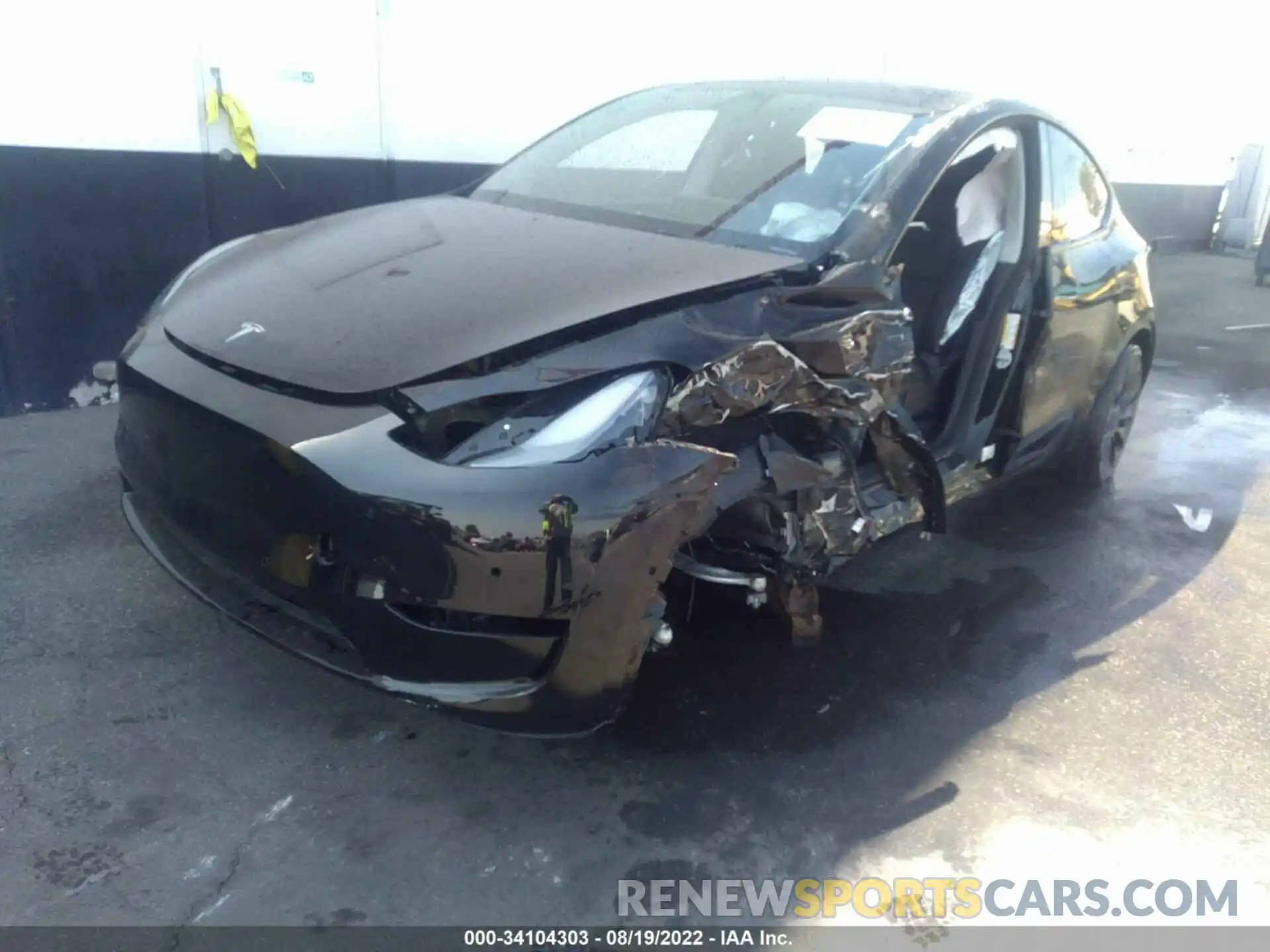 2 Photograph of a damaged car 7SAYGDEF2NF465118 TESLA MODEL Y 2022