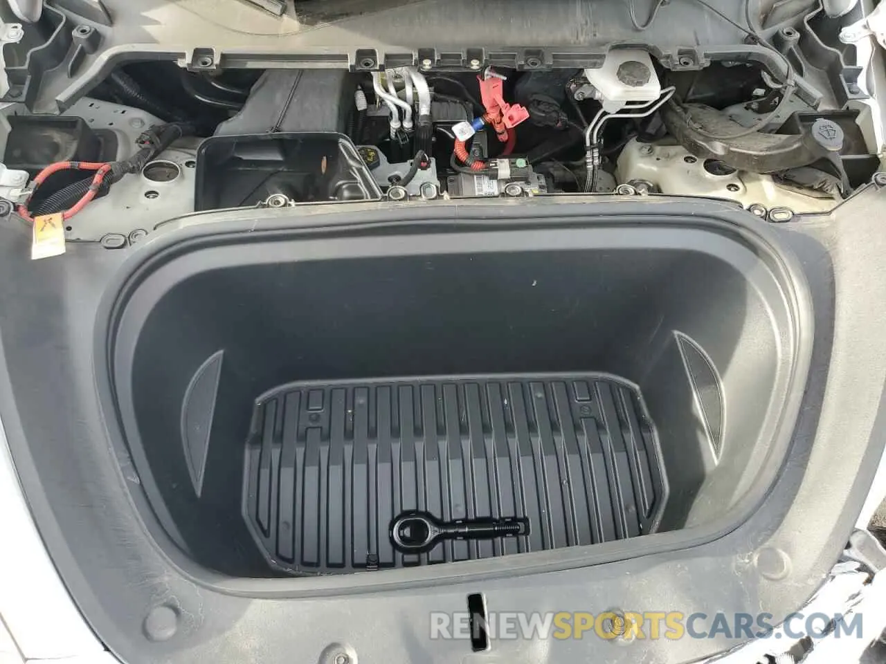 12 Photograph of a damaged car 7SAYGDEF2NF484347 TESLA MODEL Y 2022