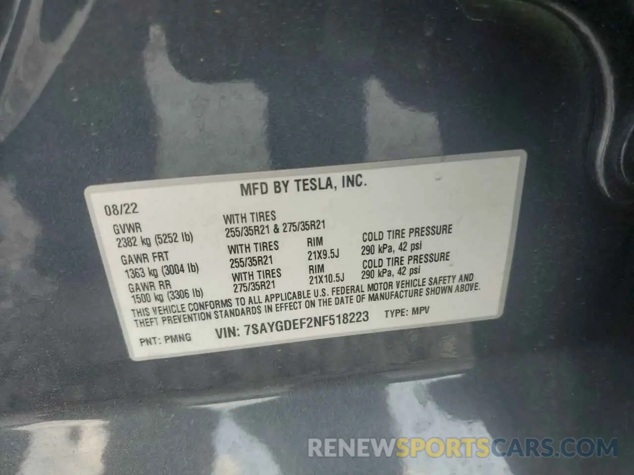 12 Photograph of a damaged car 7SAYGDEF2NF518223 TESLA MODEL Y 2022