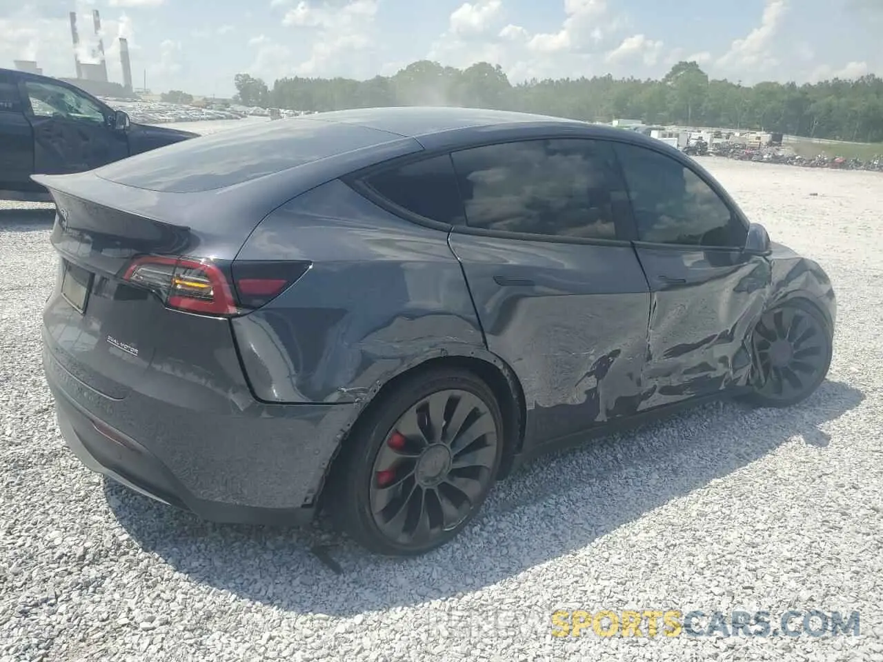 3 Photograph of a damaged car 7SAYGDEF2NF518223 TESLA MODEL Y 2022