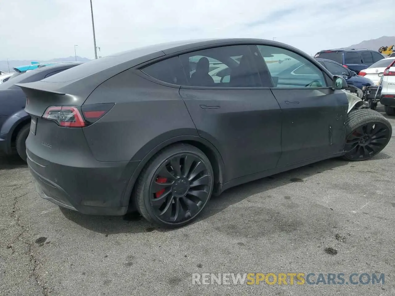 3 Photograph of a damaged car 7SAYGDEF2NF541923 TESLA MODEL Y 2022