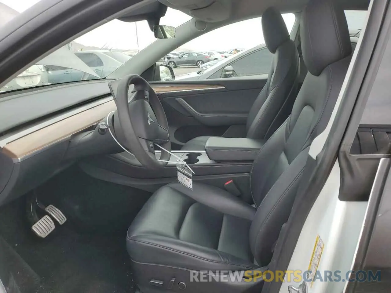 7 Photograph of a damaged car 7SAYGDEF2NF541923 TESLA MODEL Y 2022