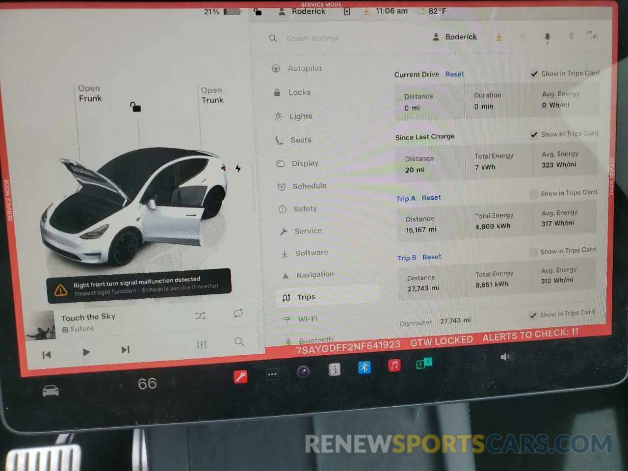 9 Photograph of a damaged car 7SAYGDEF2NF541923 TESLA MODEL Y 2022