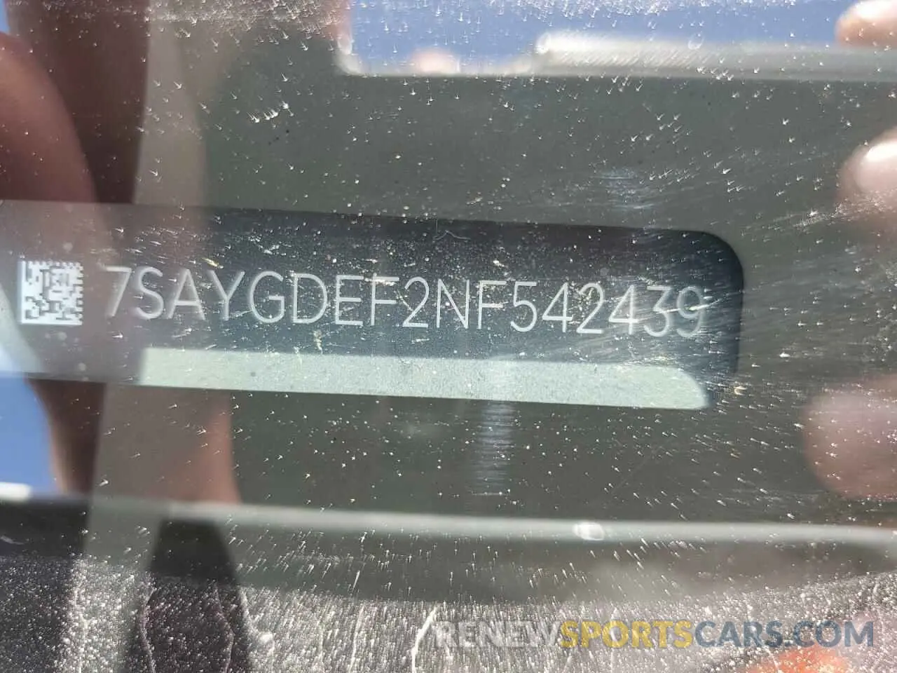 12 Photograph of a damaged car 7SAYGDEF2NF542439 TESLA MODEL Y 2022