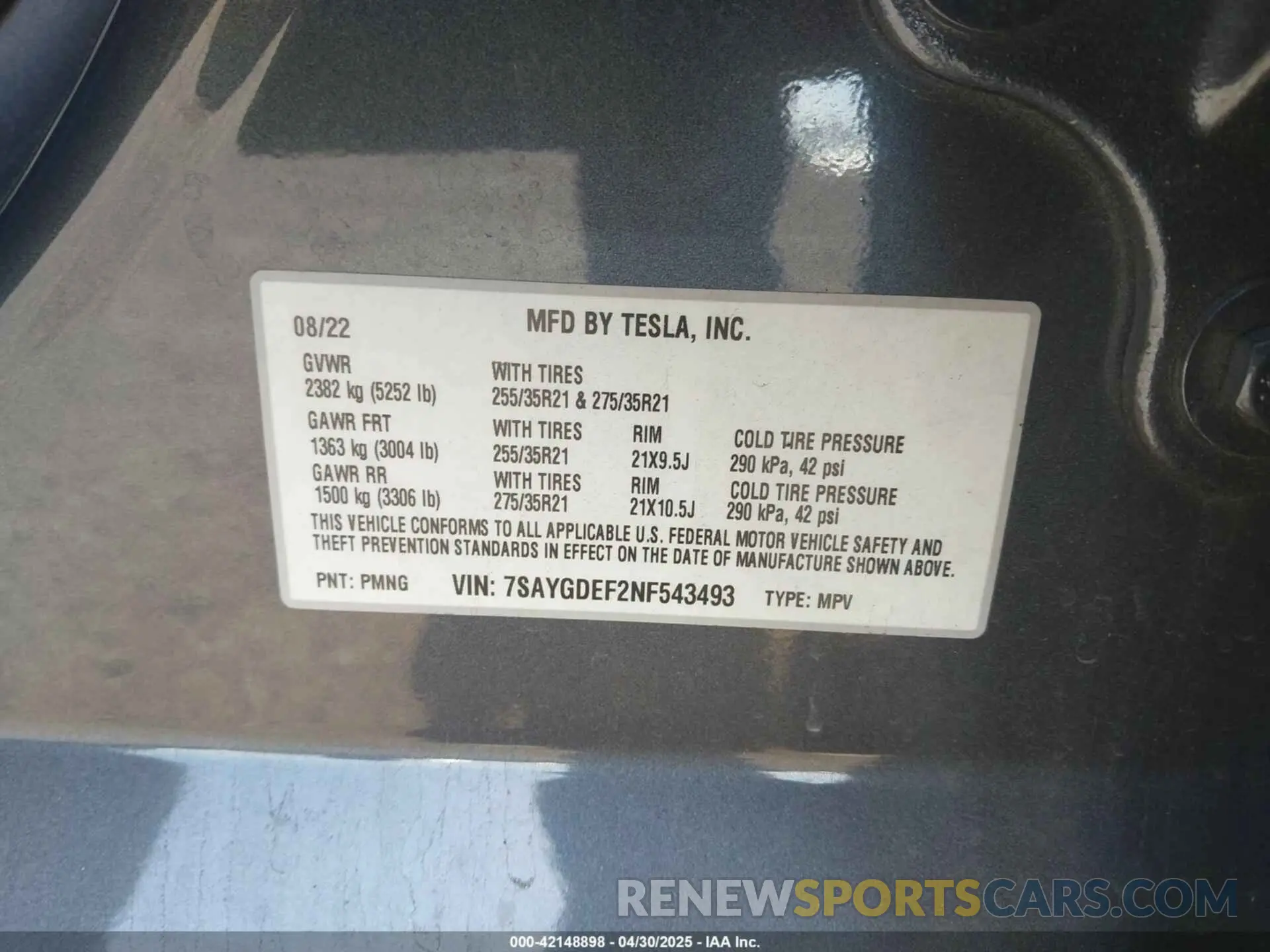 9 Photograph of a damaged car 7SAYGDEF2NF543493 TESLA MODEL Y 2022