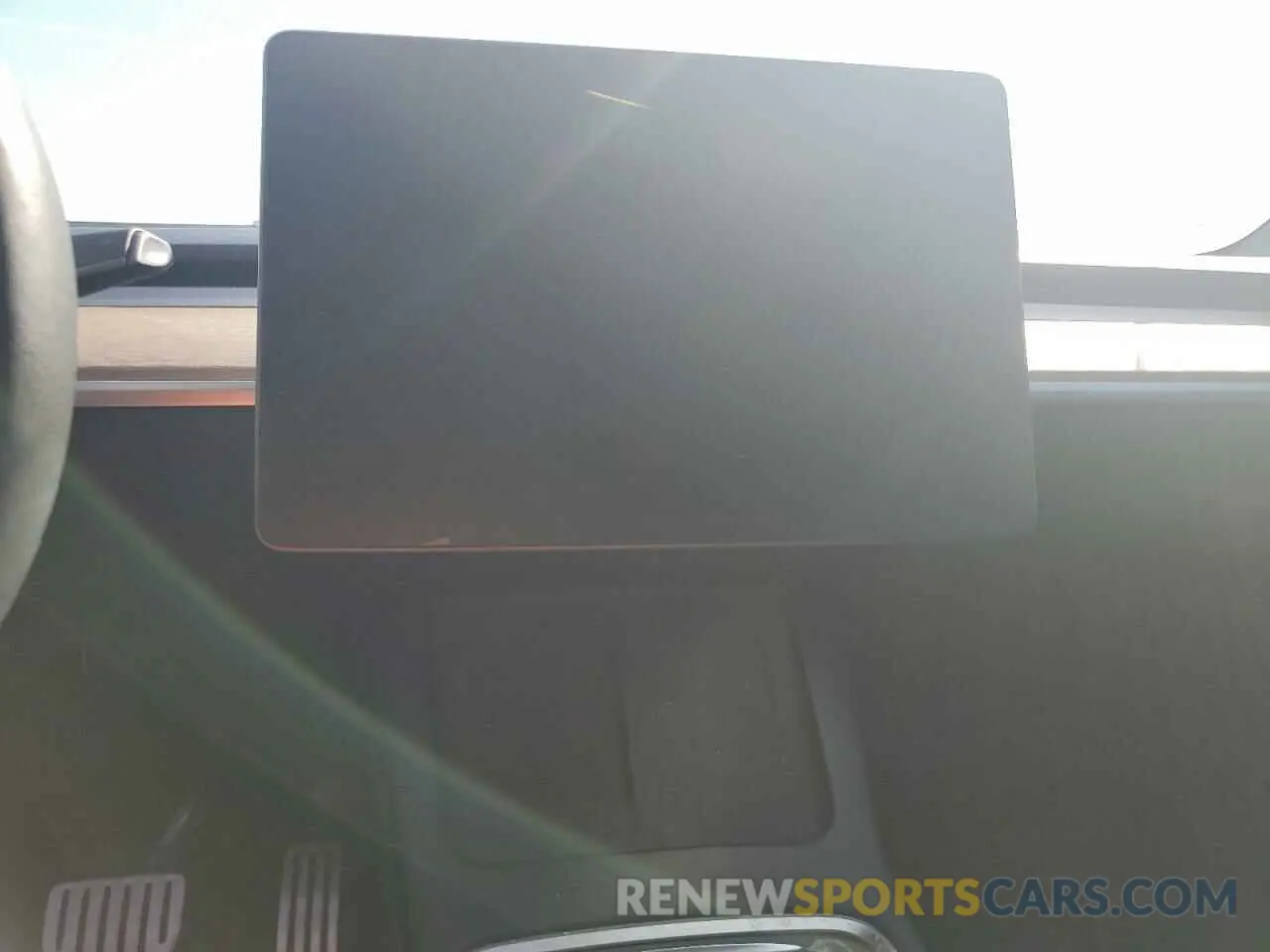 9 Photograph of a damaged car 7SAYGDEF3NF337180 TESLA MODEL Y 2022