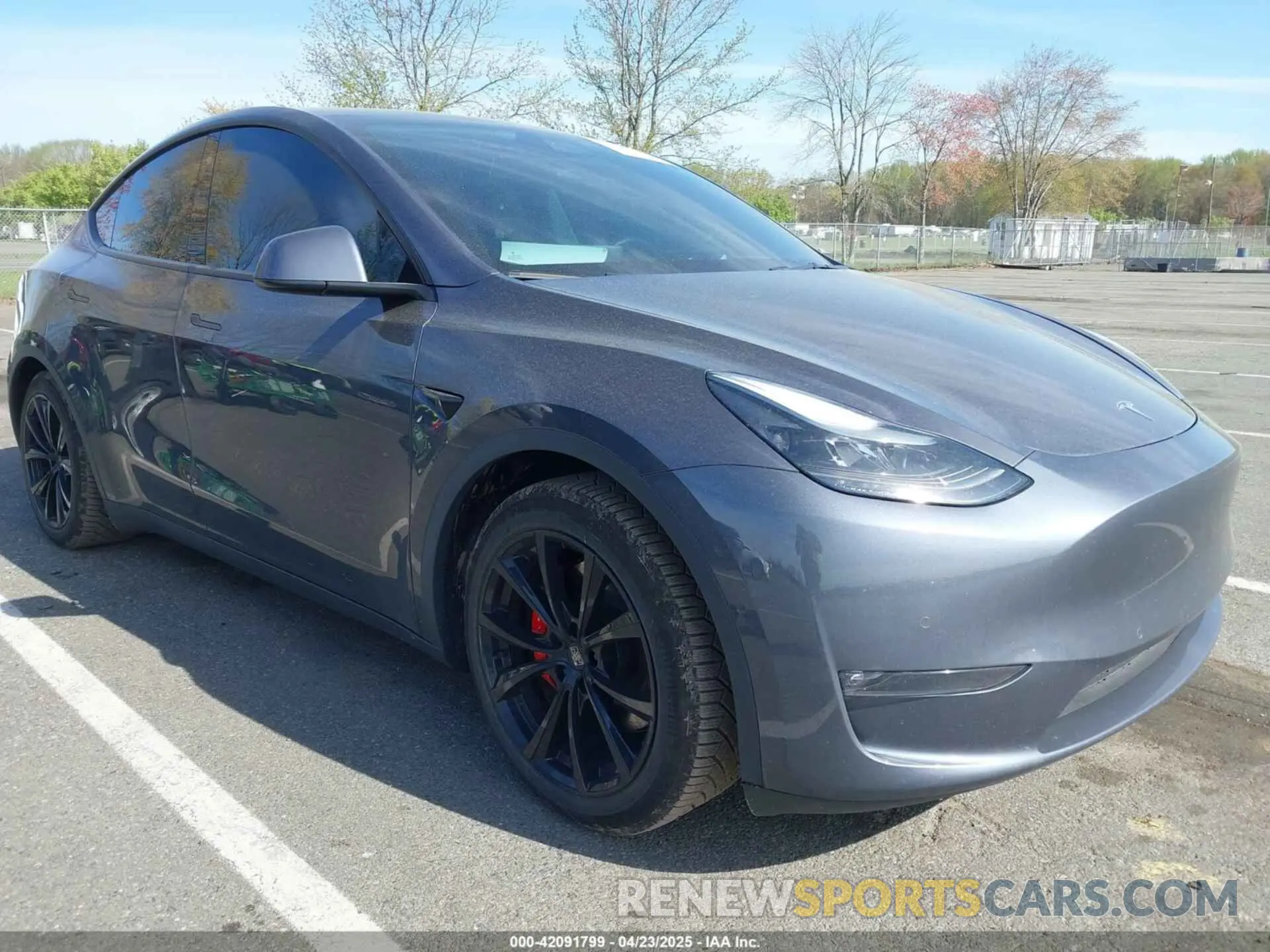 1 Photograph of a damaged car 7SAYGDEF3NF374519 TESLA MODEL Y 2022