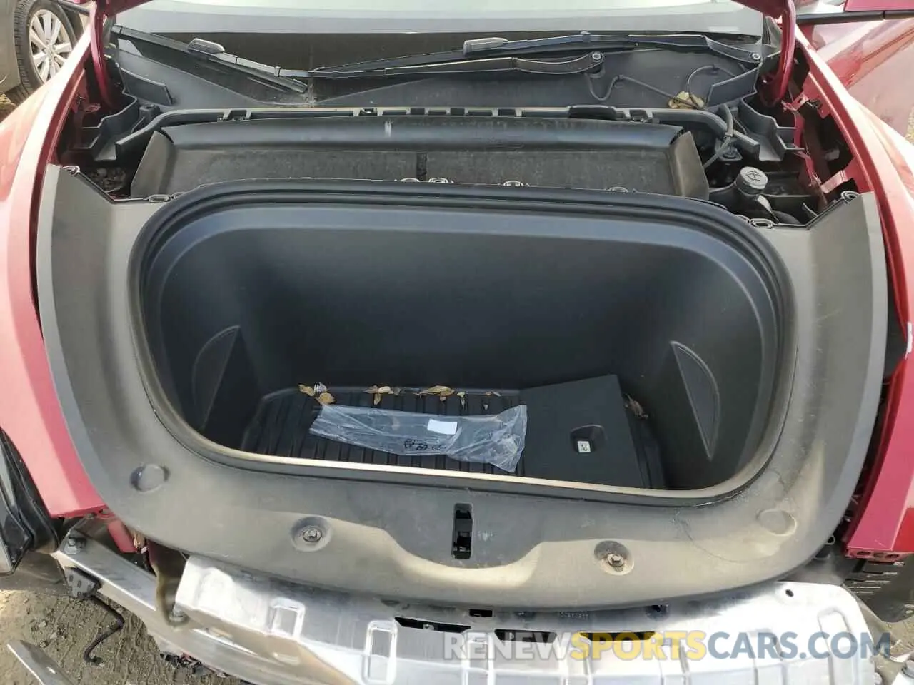 13 Photograph of a damaged car 7SAYGDEF3NF388906 TESLA MODEL Y 2022
