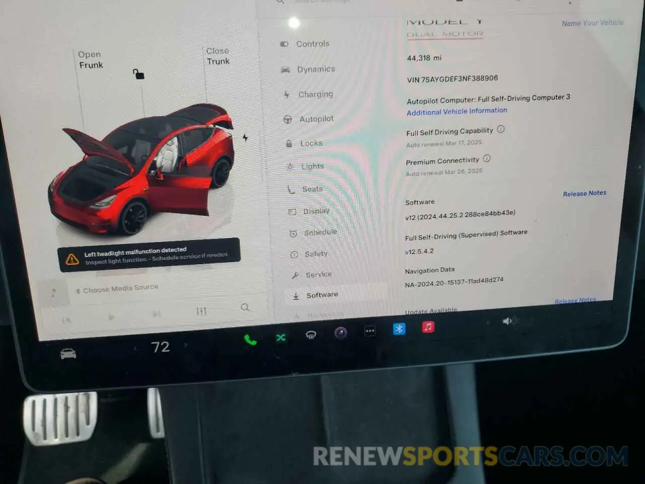 9 Photograph of a damaged car 7SAYGDEF3NF388906 TESLA MODEL Y 2022