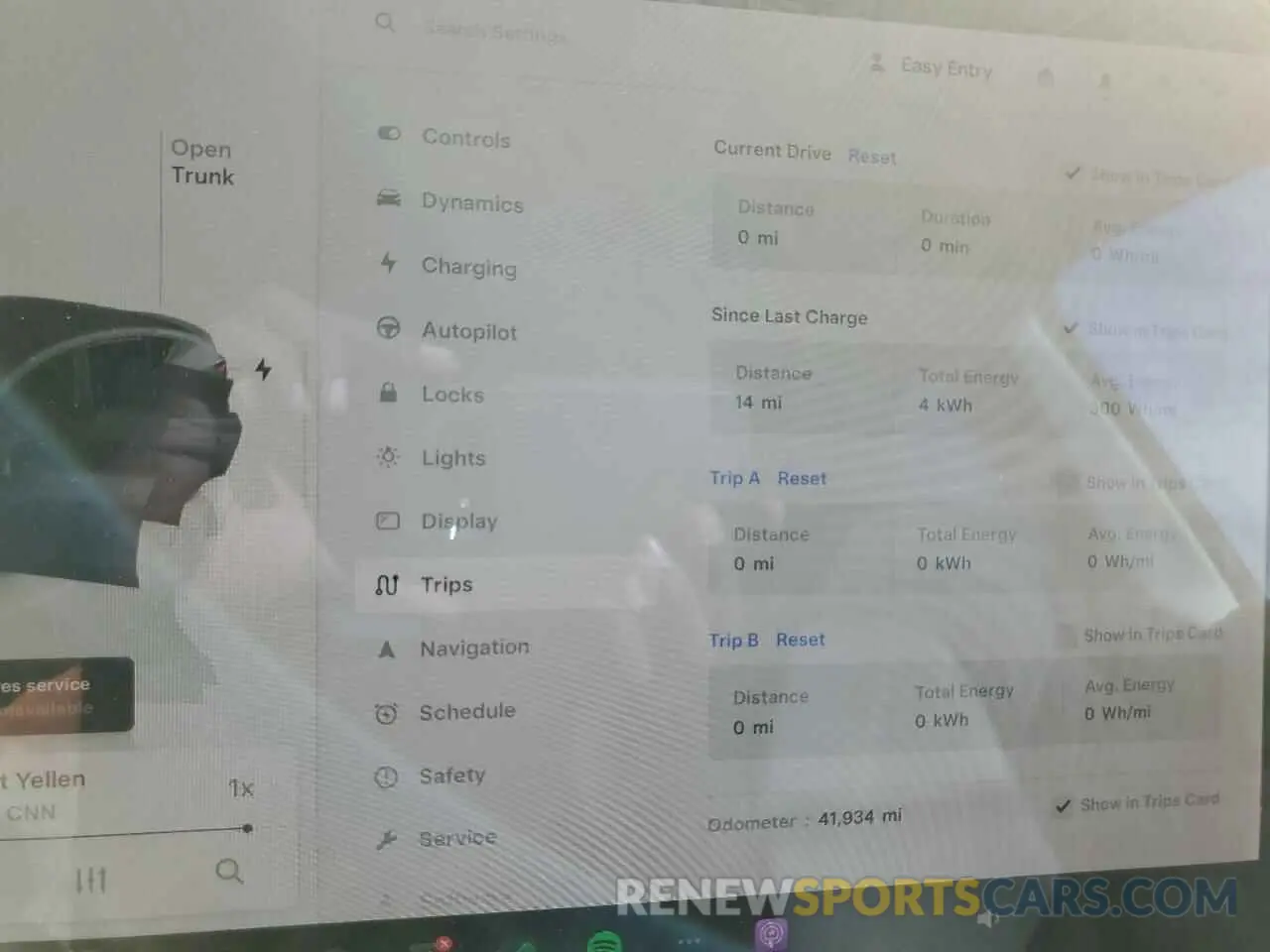 9 Photograph of a damaged car 7SAYGDEF3NF405851 TESLA MODEL Y 2022