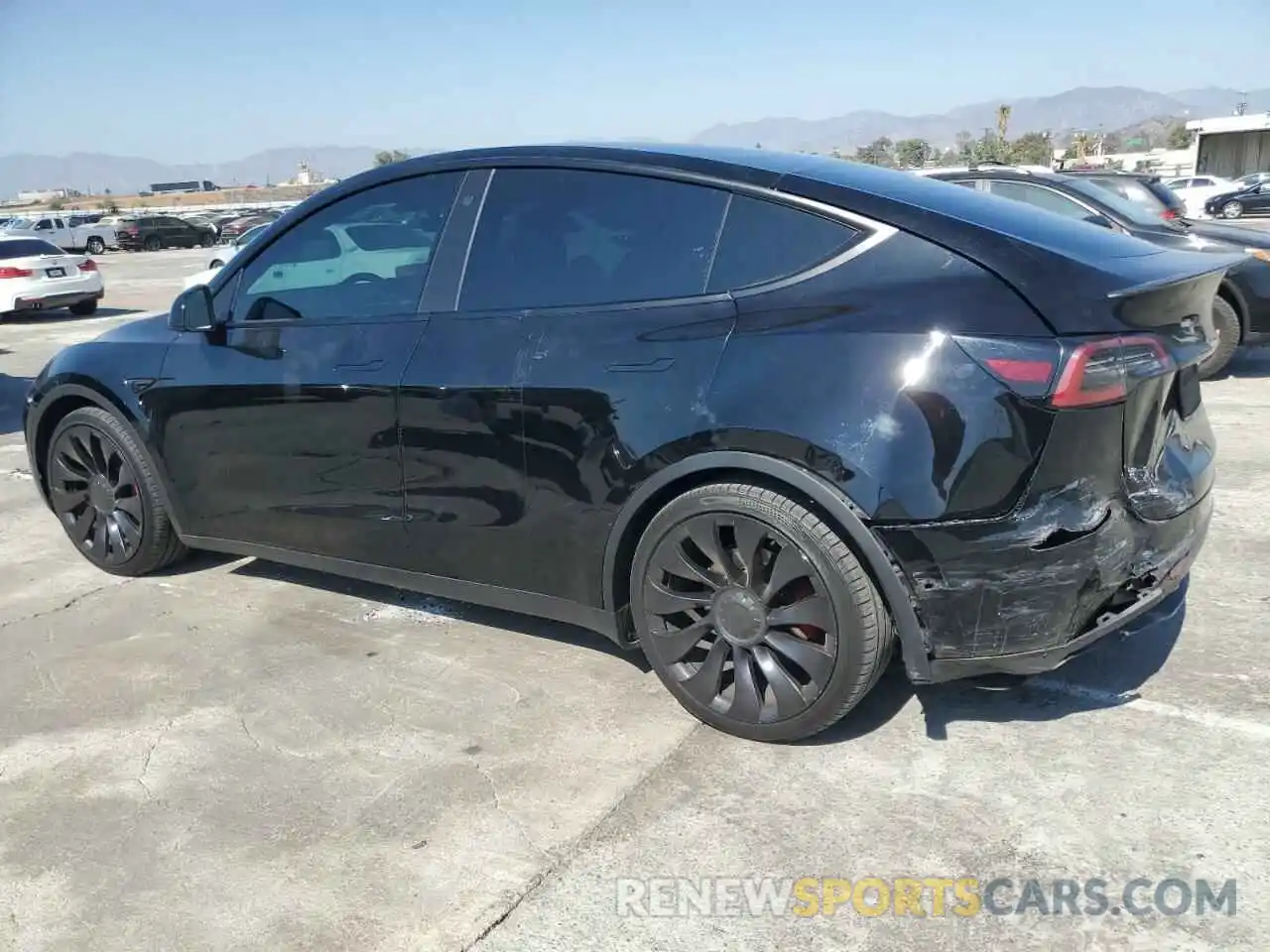 2 Photograph of a damaged car 7SAYGDEF3NF445587 TESLA MODEL Y 2022