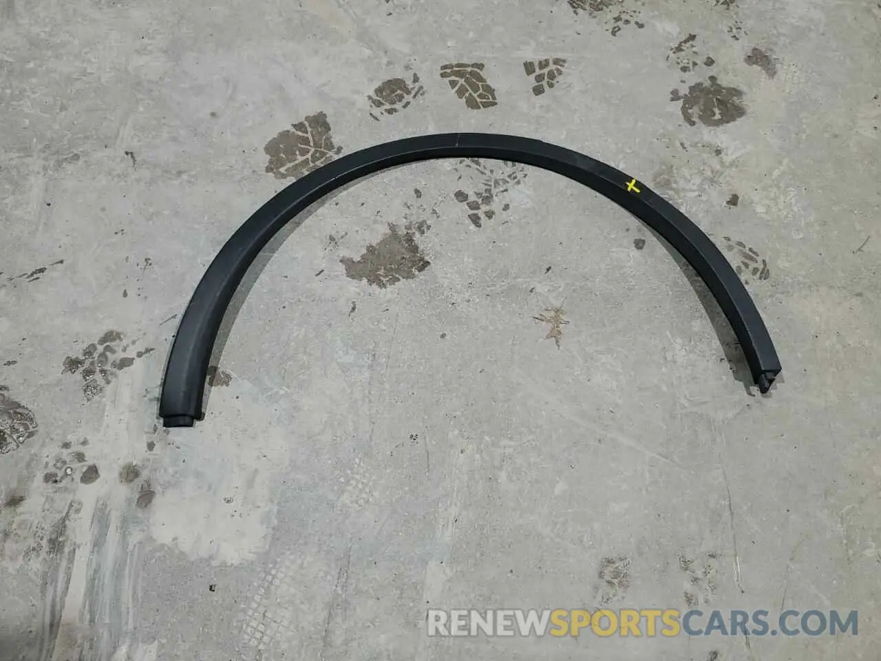 13 Photograph of a damaged car 7SAYGDEF3NF453267 TESLA MODEL Y 2022
