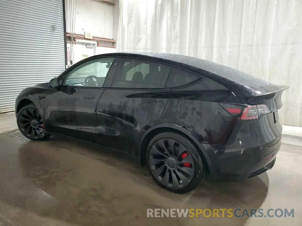 2 Photograph of a damaged car 7SAYGDEF3NF453267 TESLA MODEL Y 2022