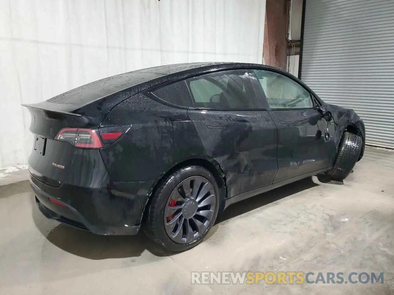 3 Photograph of a damaged car 7SAYGDEF3NF453267 TESLA MODEL Y 2022
