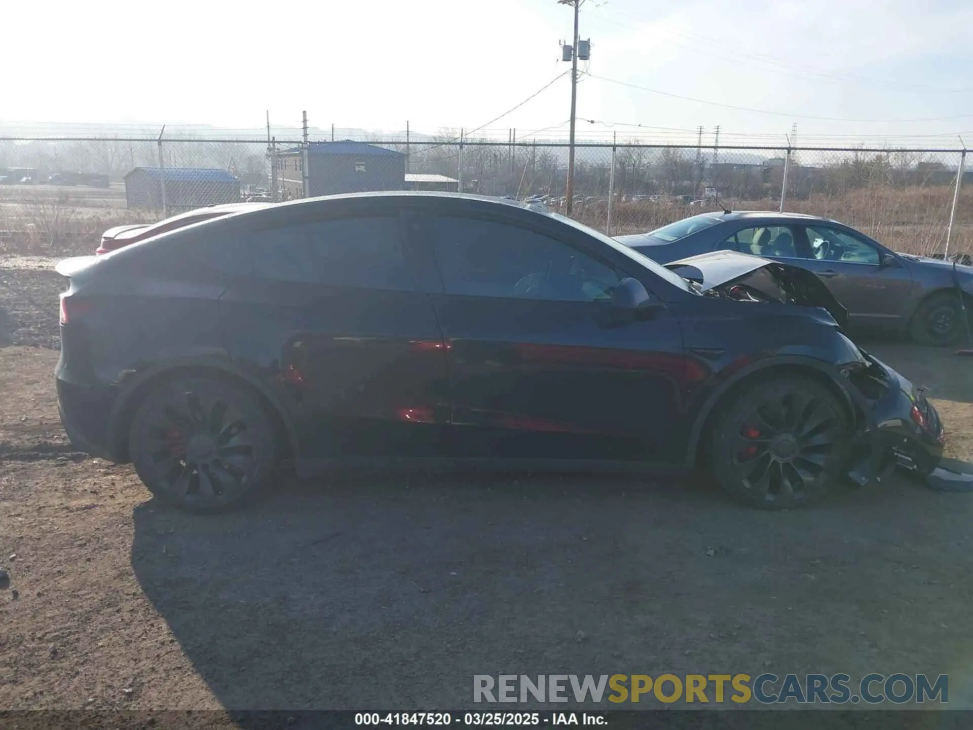 13 Photograph of a damaged car 7SAYGDEF3NF486365 TESLA MODEL Y 2022