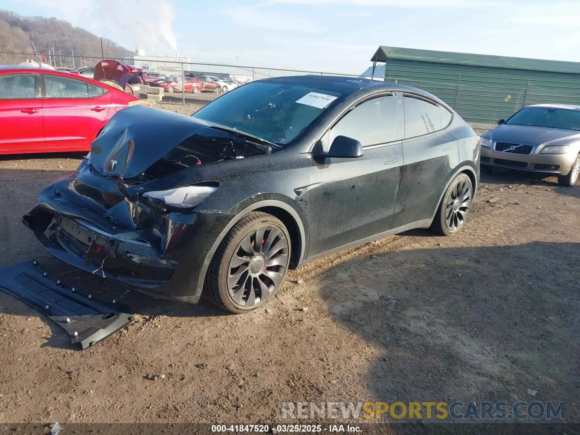 2 Photograph of a damaged car 7SAYGDEF3NF486365 TESLA MODEL Y 2022