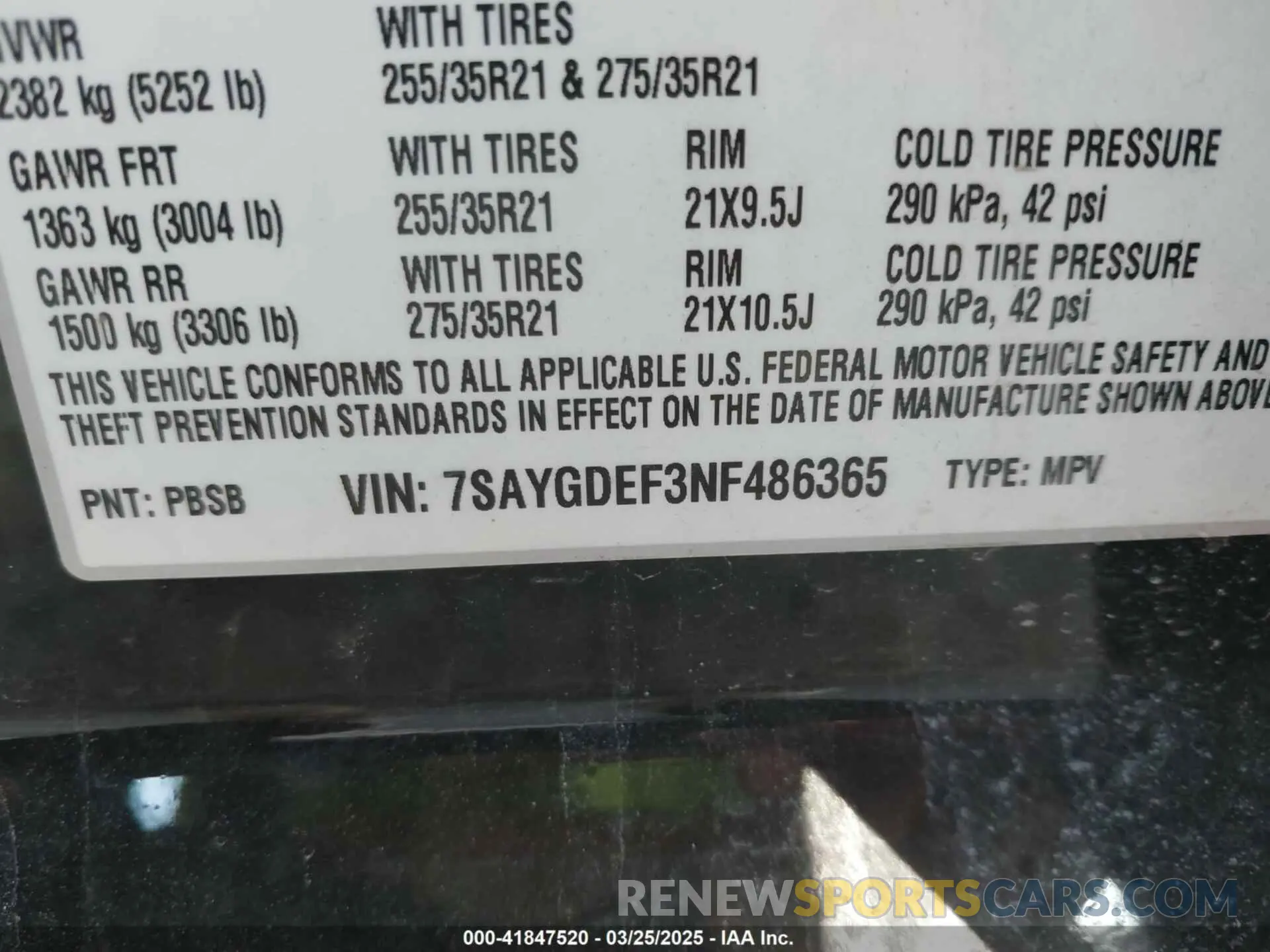 9 Photograph of a damaged car 7SAYGDEF3NF486365 TESLA MODEL Y 2022