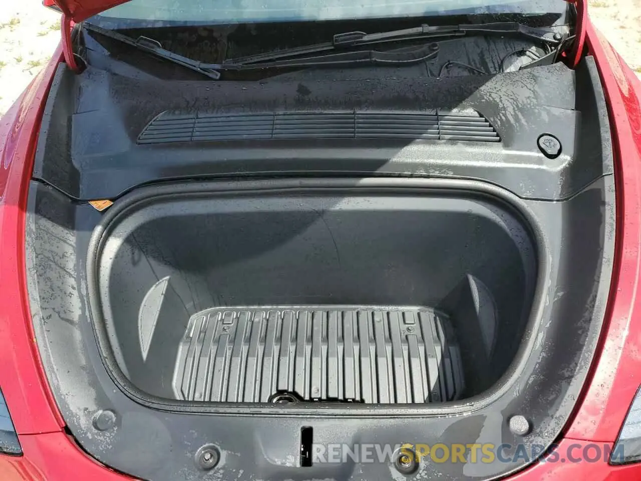 12 Photograph of a damaged car 7SAYGDEF3NF534172 TESLA MODEL Y 2022