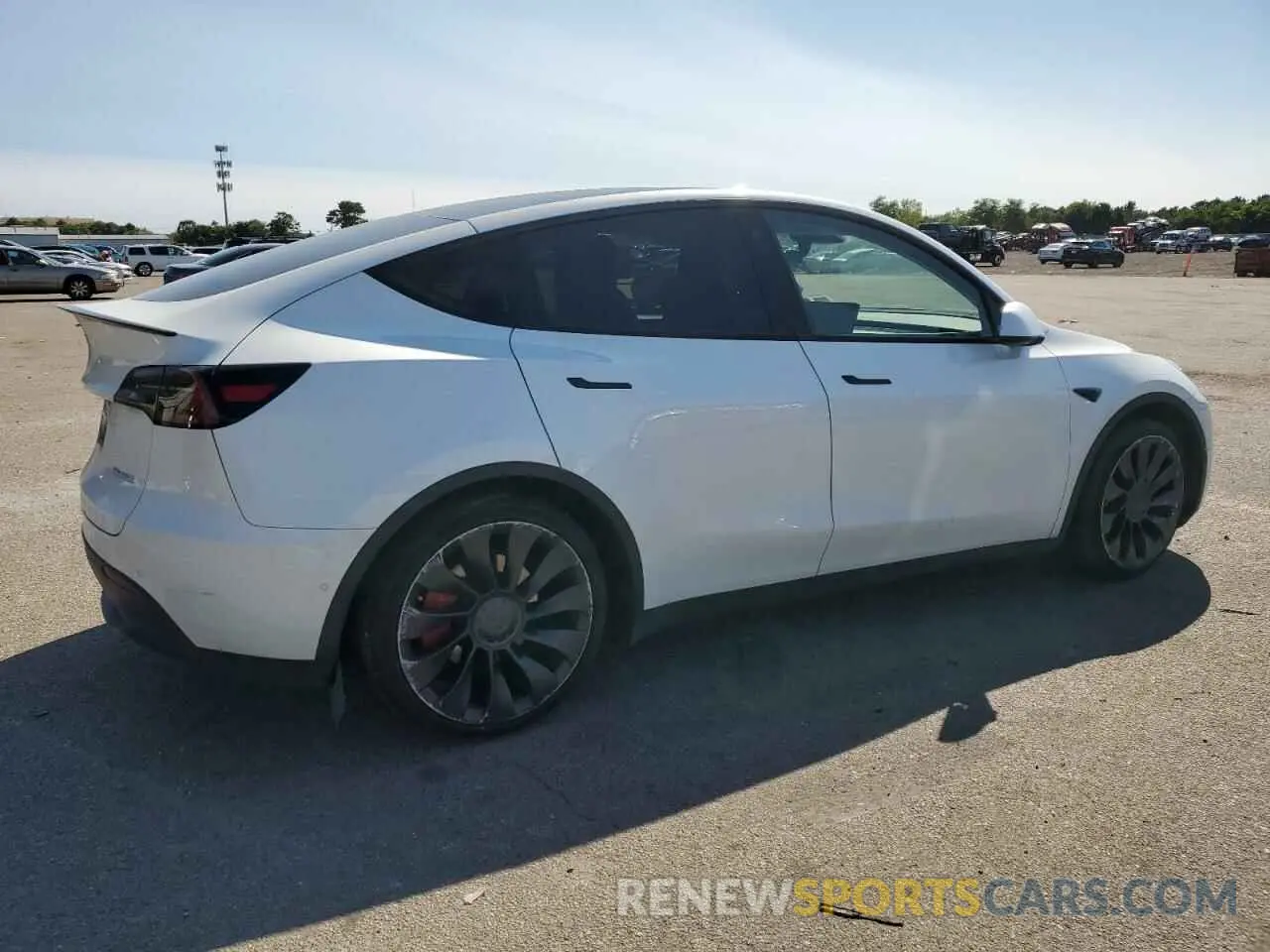 3 Photograph of a damaged car 7SAYGDEF3NF537332 TESLA MODEL Y 2022