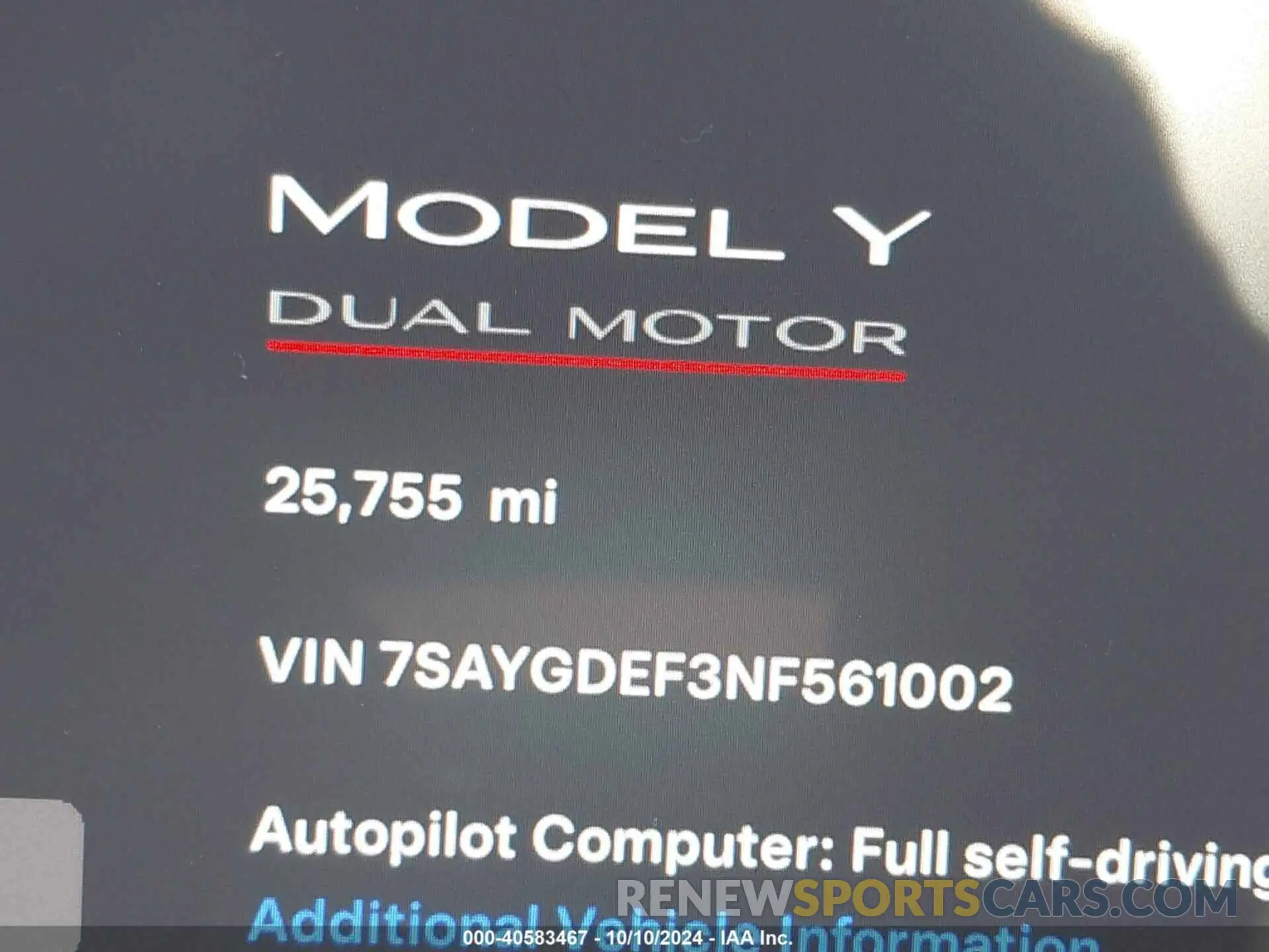 15 Photograph of a damaged car 7SAYGDEF3NF561002 TESLA MODEL Y 2022