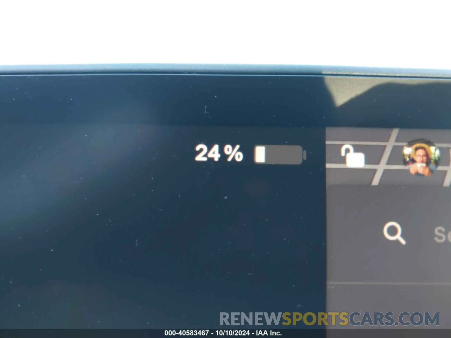 17 Photograph of a damaged car 7SAYGDEF3NF561002 TESLA MODEL Y 2022