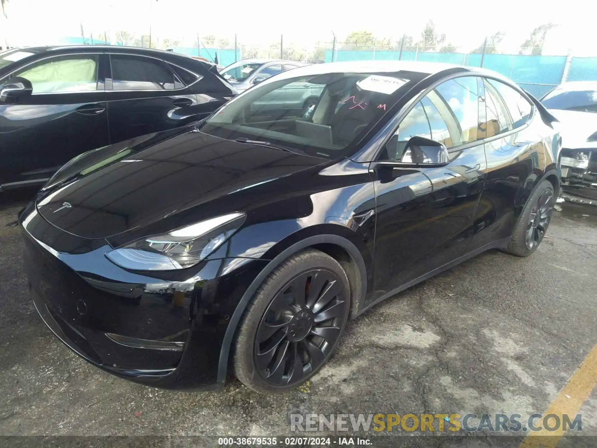 2 Photograph of a damaged car 7SAYGDEF3NF576454 TESLA MODEL Y 2022