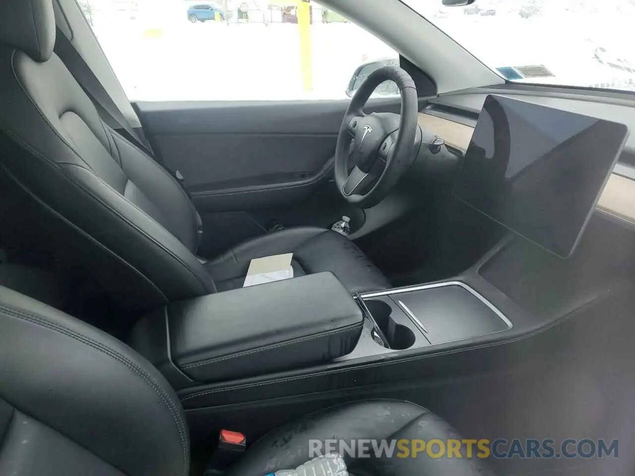 8 Photograph of a damaged car 7SAYGDEF4NF378191 TESLA MODEL Y 2022