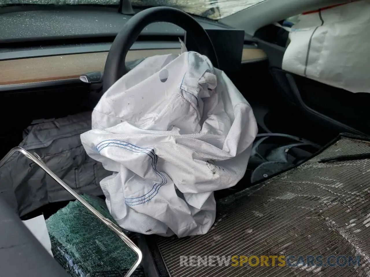 8 Photograph of a damaged car 7SAYGDEF4NF394472 TESLA MODEL Y 2022
