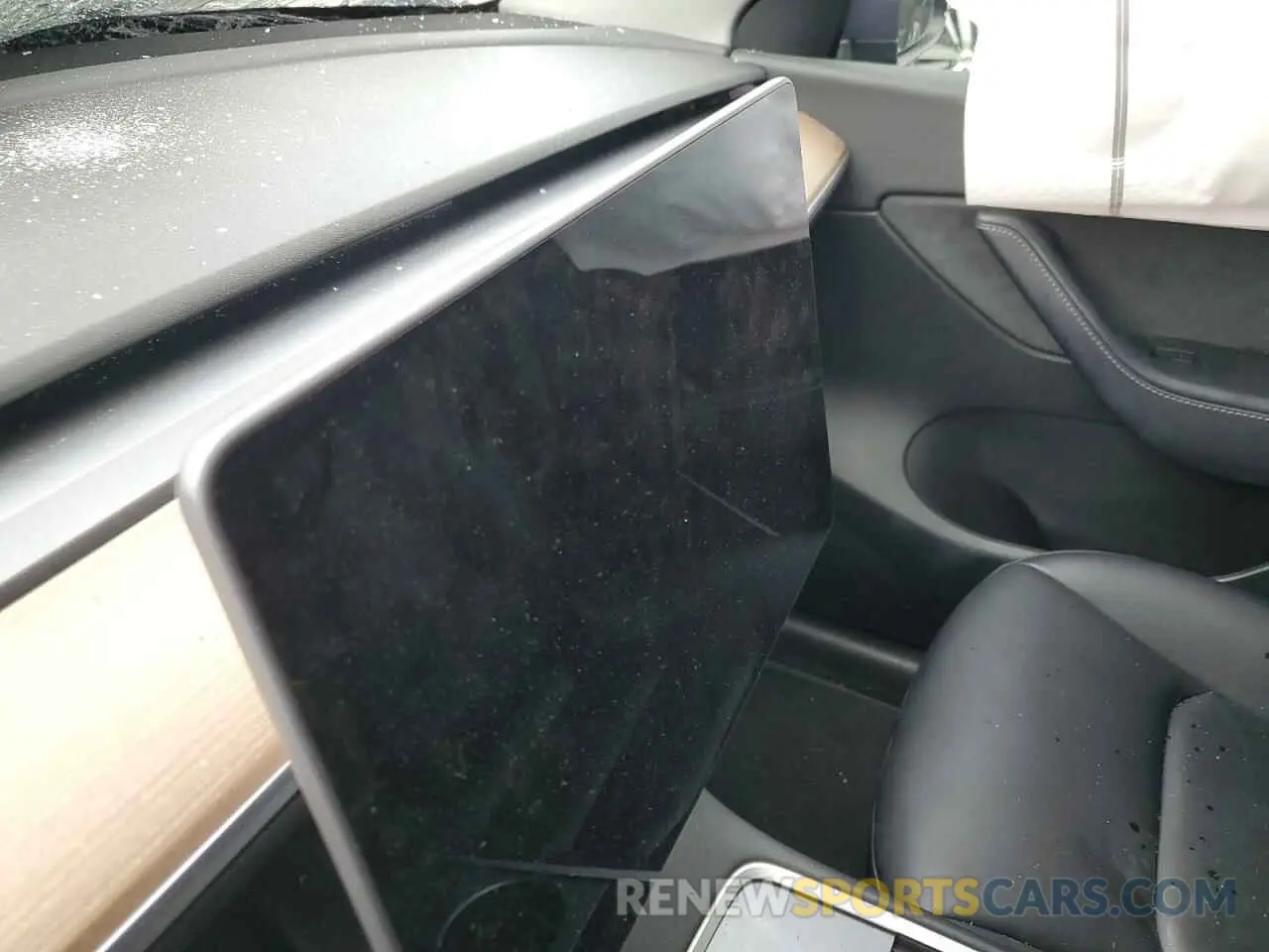 9 Photograph of a damaged car 7SAYGDEF4NF394472 TESLA MODEL Y 2022