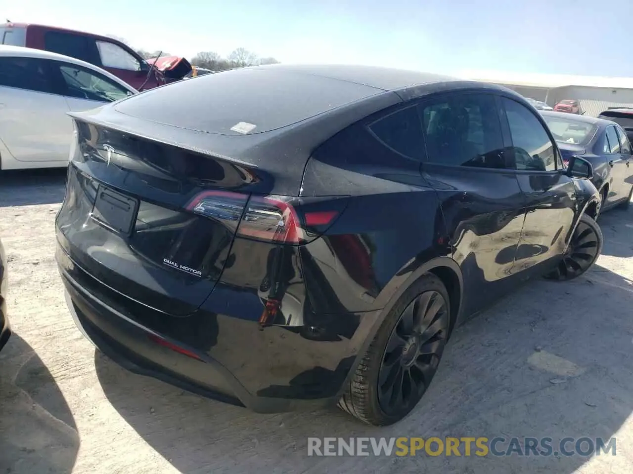 3 Photograph of a damaged car 7SAYGDEF4NF495138 TESLA MODEL Y 2022