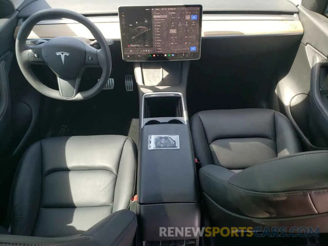 8 Photograph of a damaged car 7SAYGDEF4NF495138 TESLA MODEL Y 2022