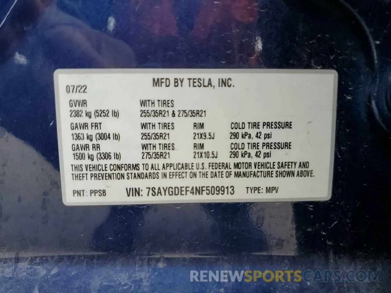 13 Photograph of a damaged car 7SAYGDEF4NF509913 TESLA MODEL Y 2022