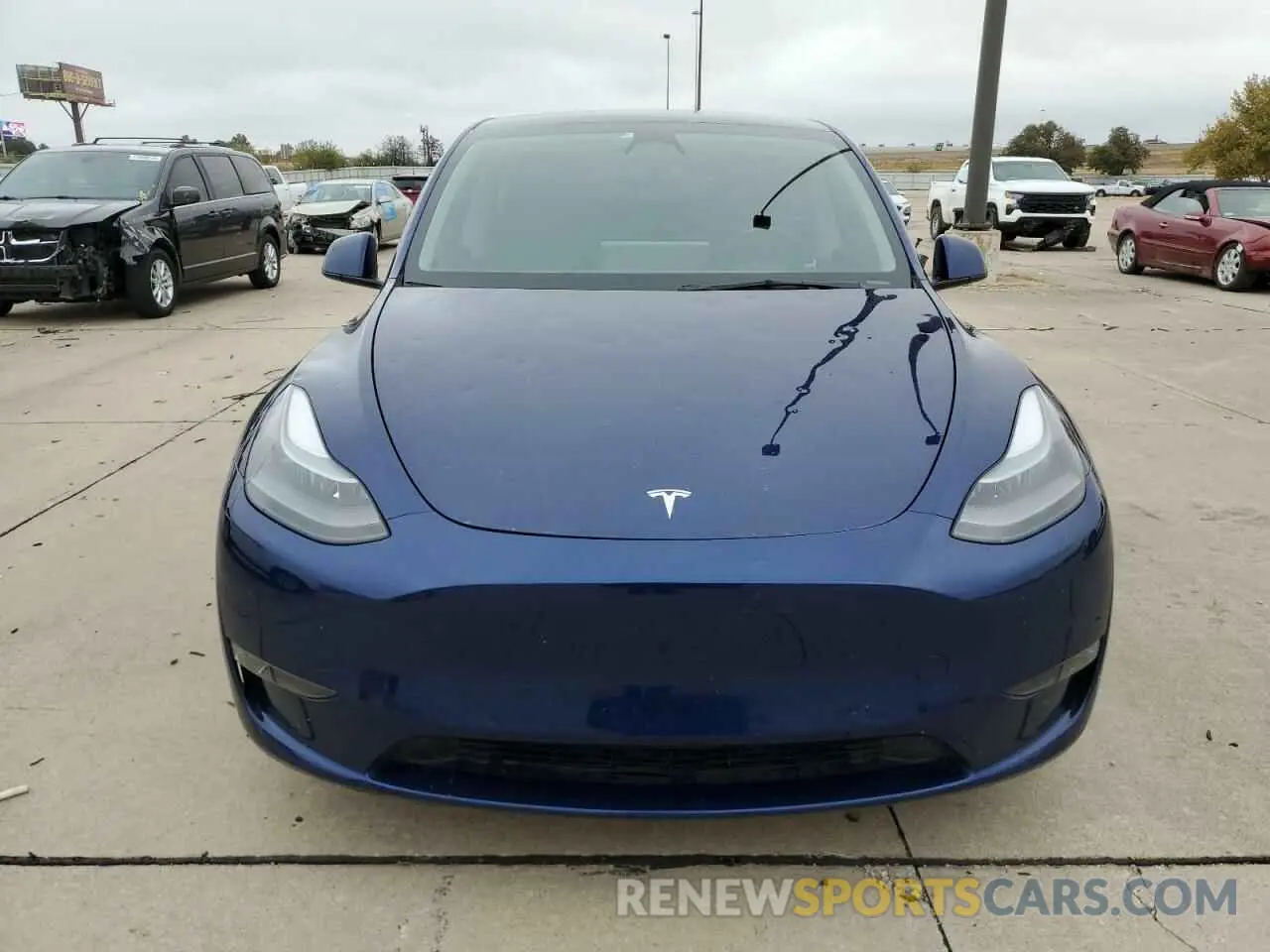 5 Photograph of a damaged car 7SAYGDEF4NF509913 TESLA MODEL Y 2022