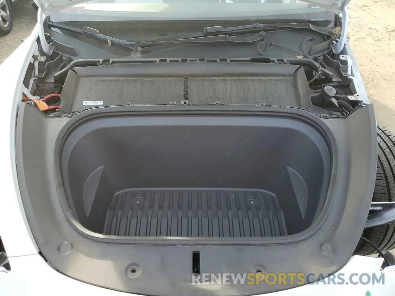 11 Photograph of a damaged car 7SAYGDEF4NF511189 TESLA MODEL Y 2022