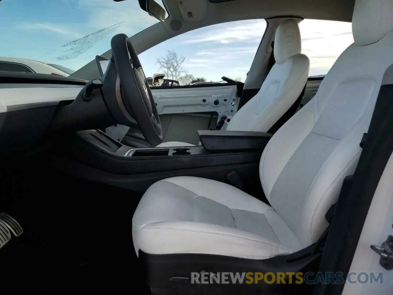 7 Photograph of a damaged car 7SAYGDEF4NF511189 TESLA MODEL Y 2022