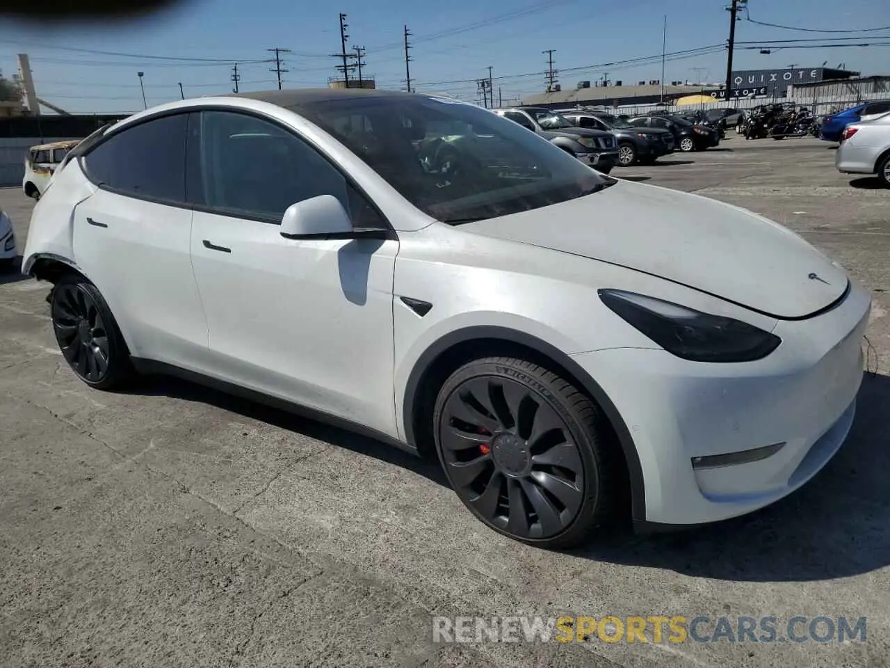 4 Photograph of a damaged car 7SAYGDEF4NF539011 TESLA MODEL Y 2022