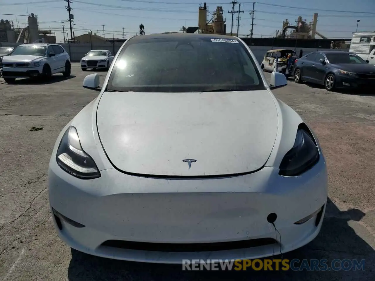5 Photograph of a damaged car 7SAYGDEF4NF539011 TESLA MODEL Y 2022