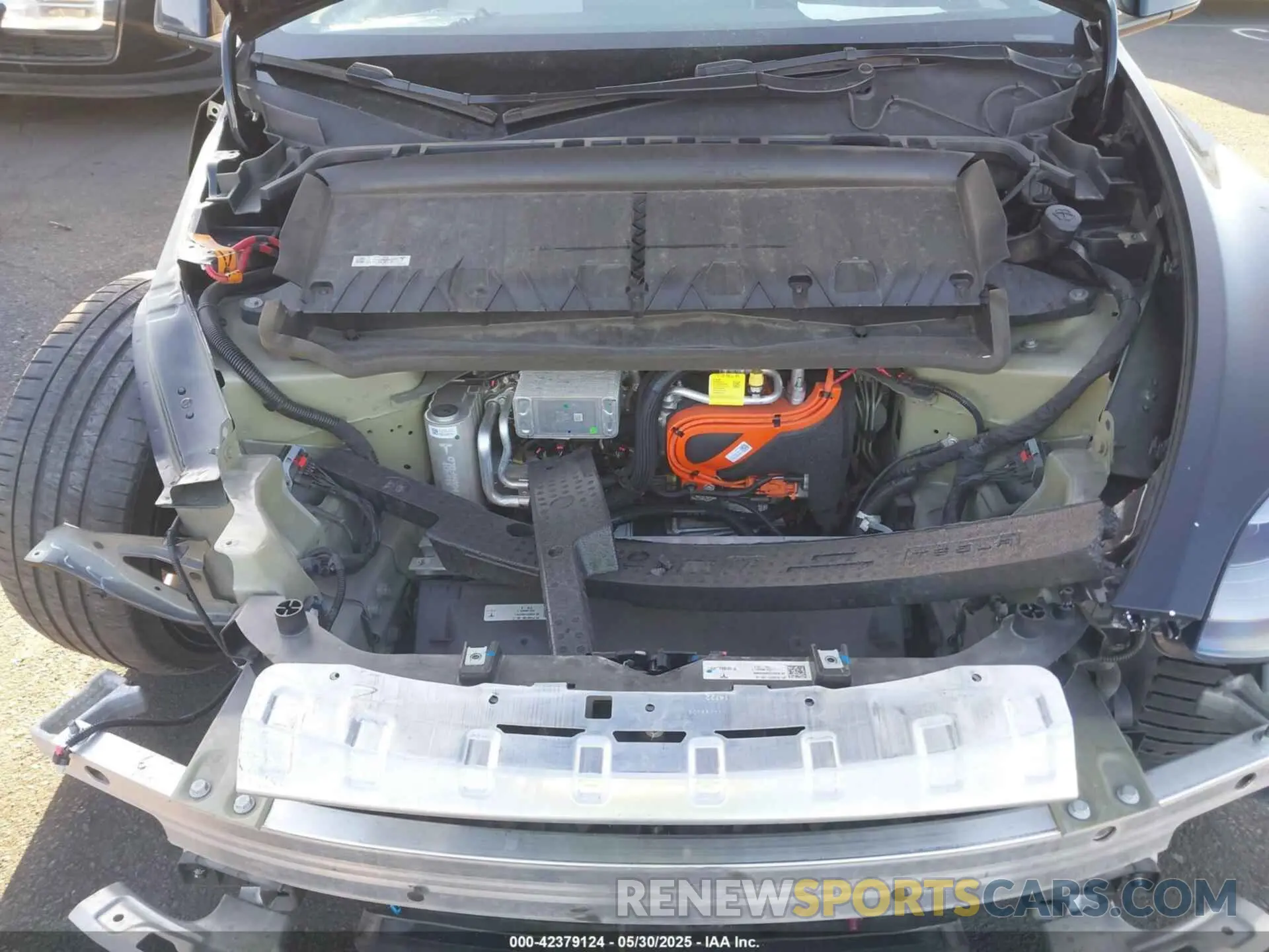 10 Photograph of a damaged car 7SAYGDEF4NF564975 TESLA MODEL Y 2022