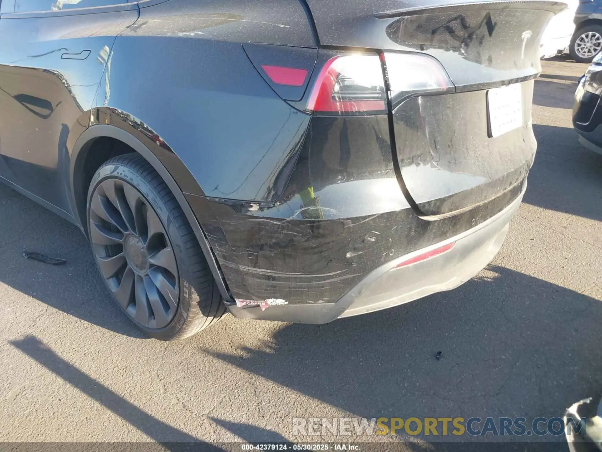 20 Photograph of a damaged car 7SAYGDEF4NF564975 TESLA MODEL Y 2022