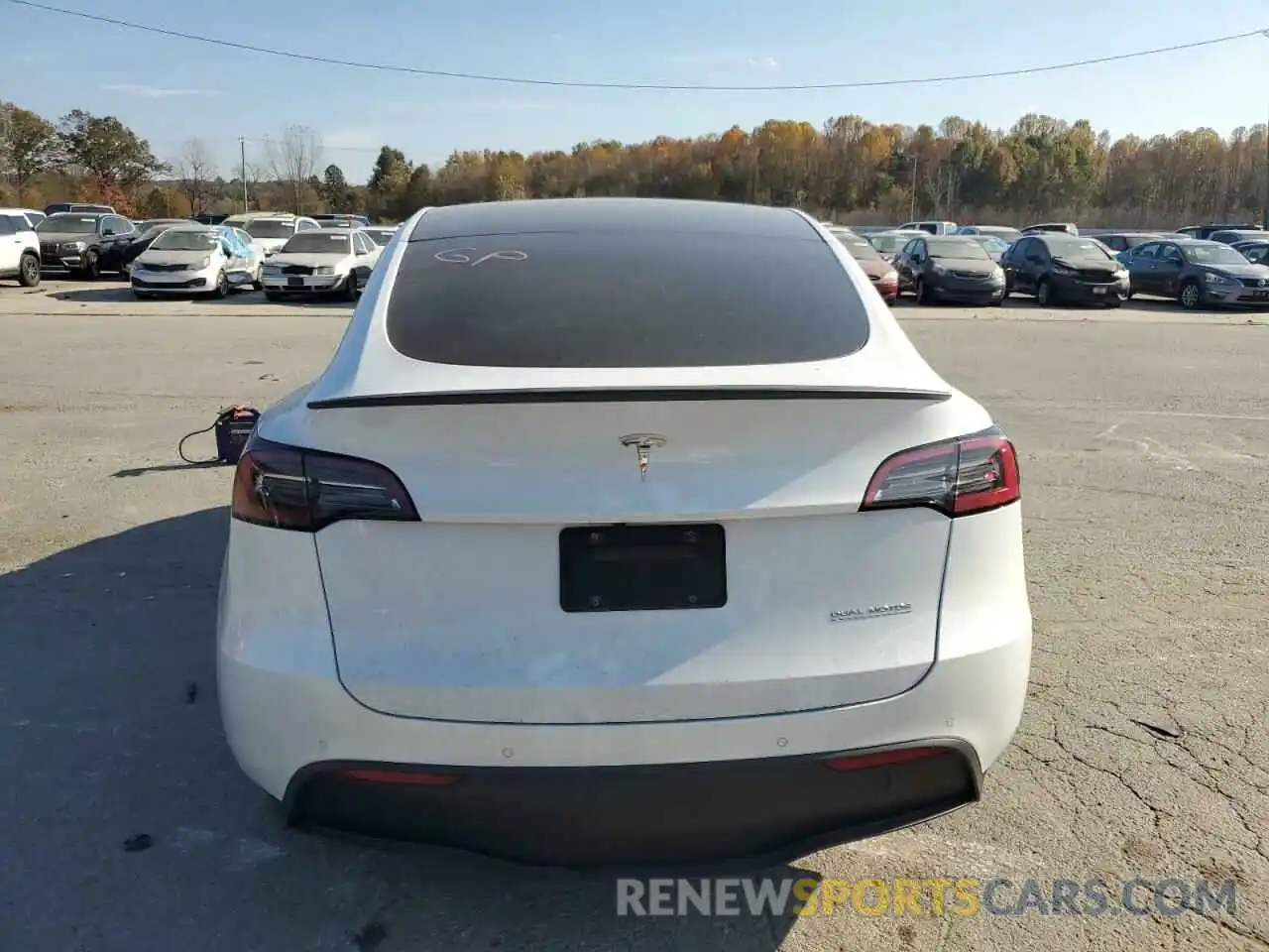 6 Photograph of a damaged car 7SAYGDEF5NF313270 TESLA MODEL Y 2022