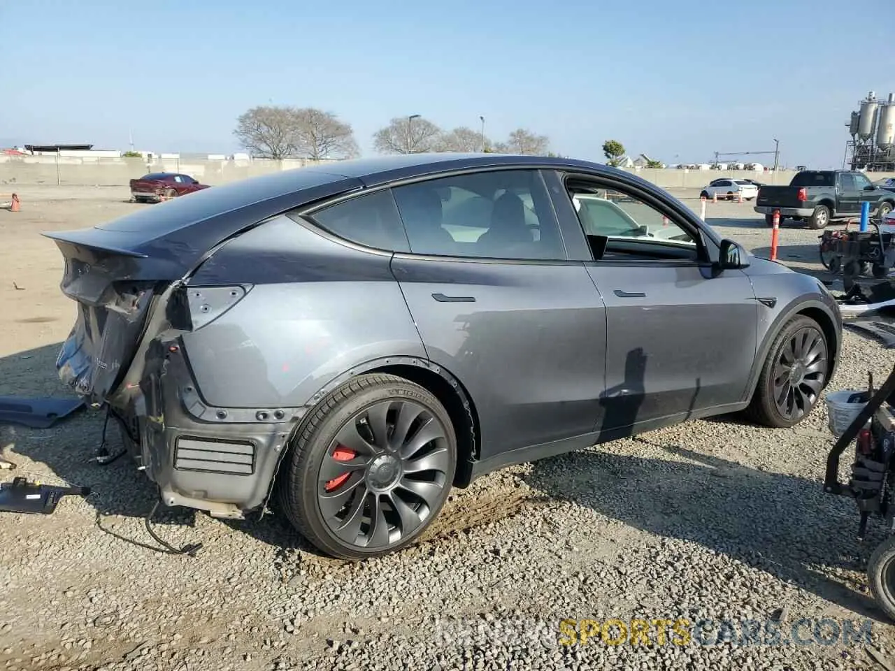 3 Photograph of a damaged car 7SAYGDEF5NF343093 TESLA MODEL Y 2022
