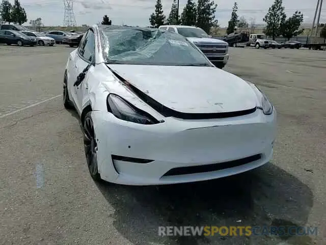 12 Photograph of a damaged car 7SAYGDEF5NF381195 TESLA MODEL Y 2022